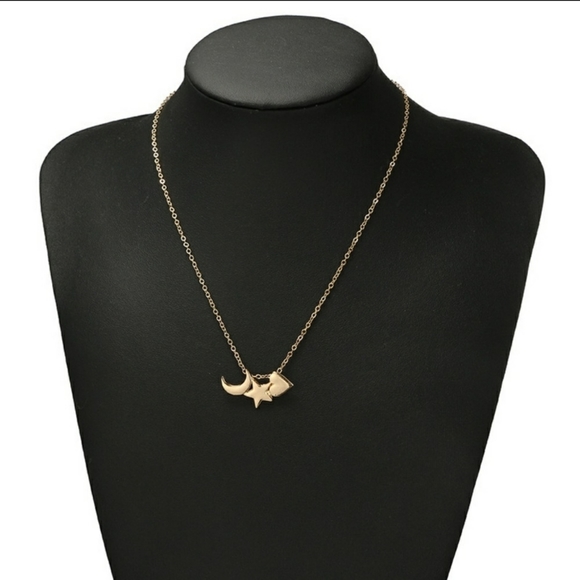 ‼️CLEARANCE PRICE FIRM‼️💥Moon,Star, Heart Necklace💥 - Picture 3 of 4